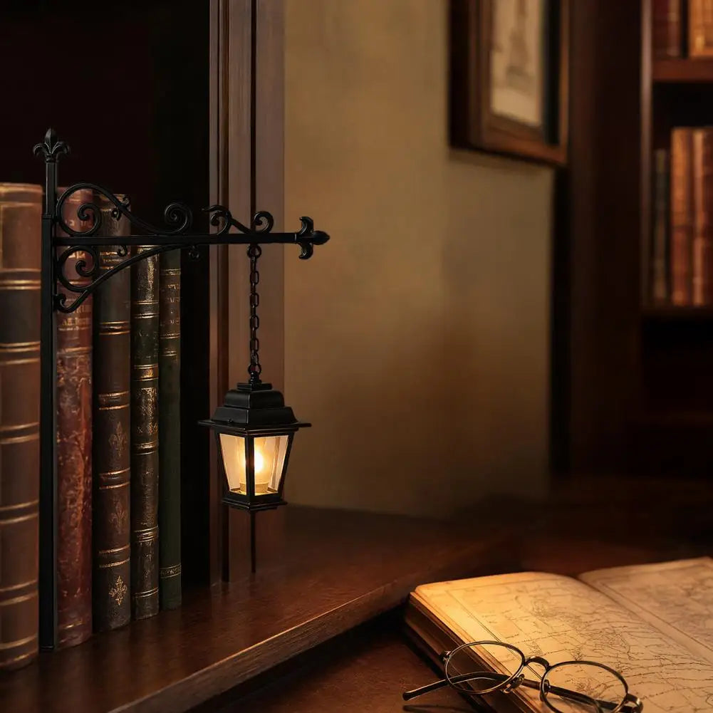Library Lantern Bookshelf Light – Vintage LED Book Nook Lamp